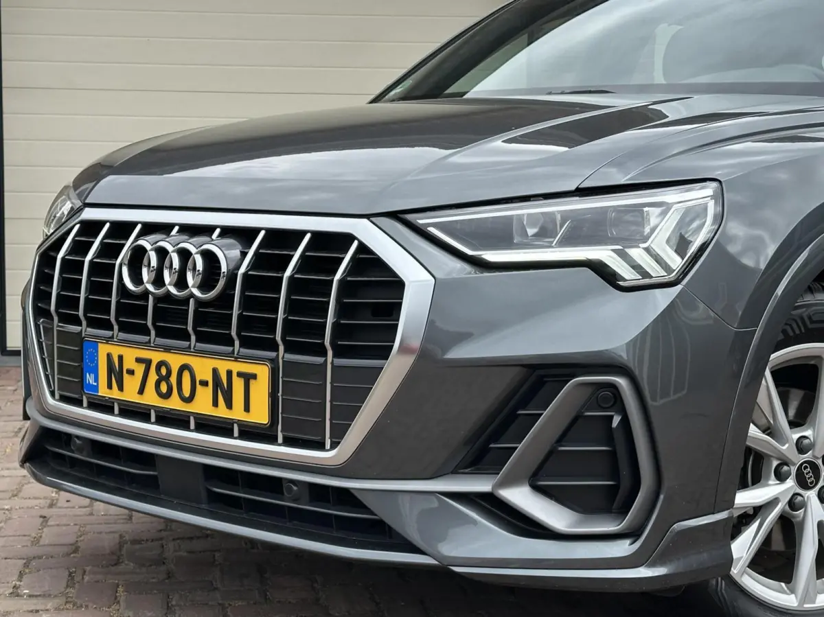 35 TFSI S edition Clima Carplay Navi LED Cruise