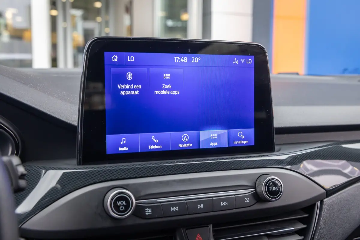 1.0 EcoBoost ST Line Business | Trekhaak | Apple Carplay/Android Auto | Parkeersensoren Voor/Achter | Lane Asist | | Apple Carplay/Android Auto|telefoonintegratie premium | Parkeersensor ach