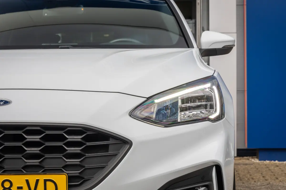 1.0 EcoBoost ST Line Business | Trekhaak | Apple Carplay/Android Auto | Parkeersensoren Voor/Achter | Lane Asist | | Apple Carplay/Android Auto|telefoonintegratie premium | Parkeersensor ach