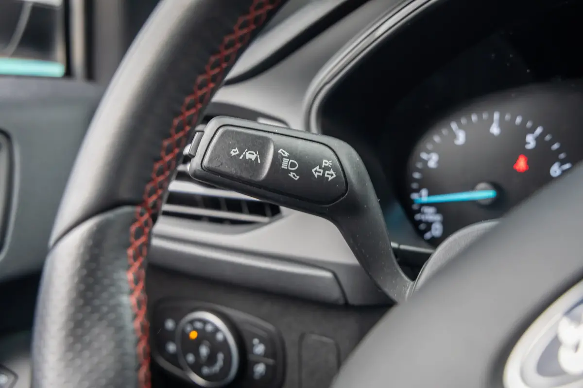 1.0 EcoBoost ST Line Business | Trekhaak | Apple Carplay/Android Auto | Parkeersensoren Voor/Achter | Lane Asist | | Apple Carplay/Android Auto|telefoonintegratie premium | Parkeersensor ach