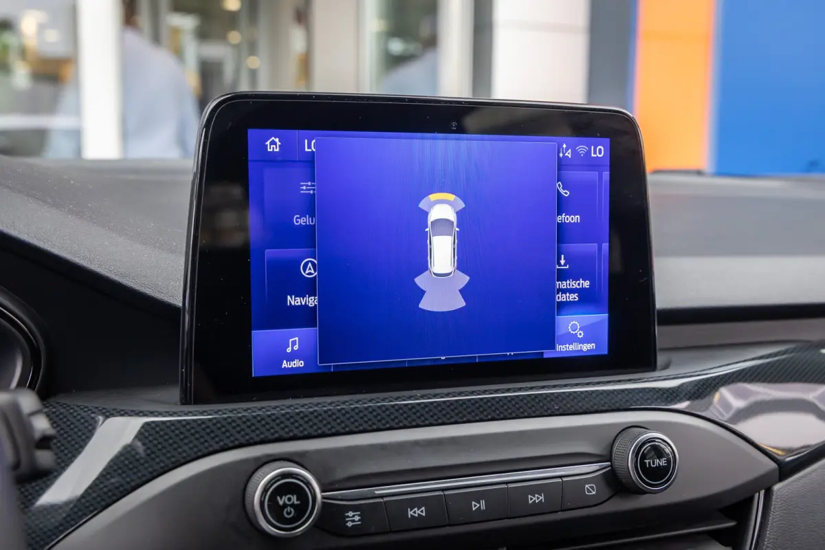 1.0 EcoBoost ST Line Business | Trekhaak | Apple Carplay/Android Auto | Parkeersensoren Voor/Achter | Lane Asist | | Apple Carplay/Android Auto|telefoonintegratie premium | Parkeersensor ach