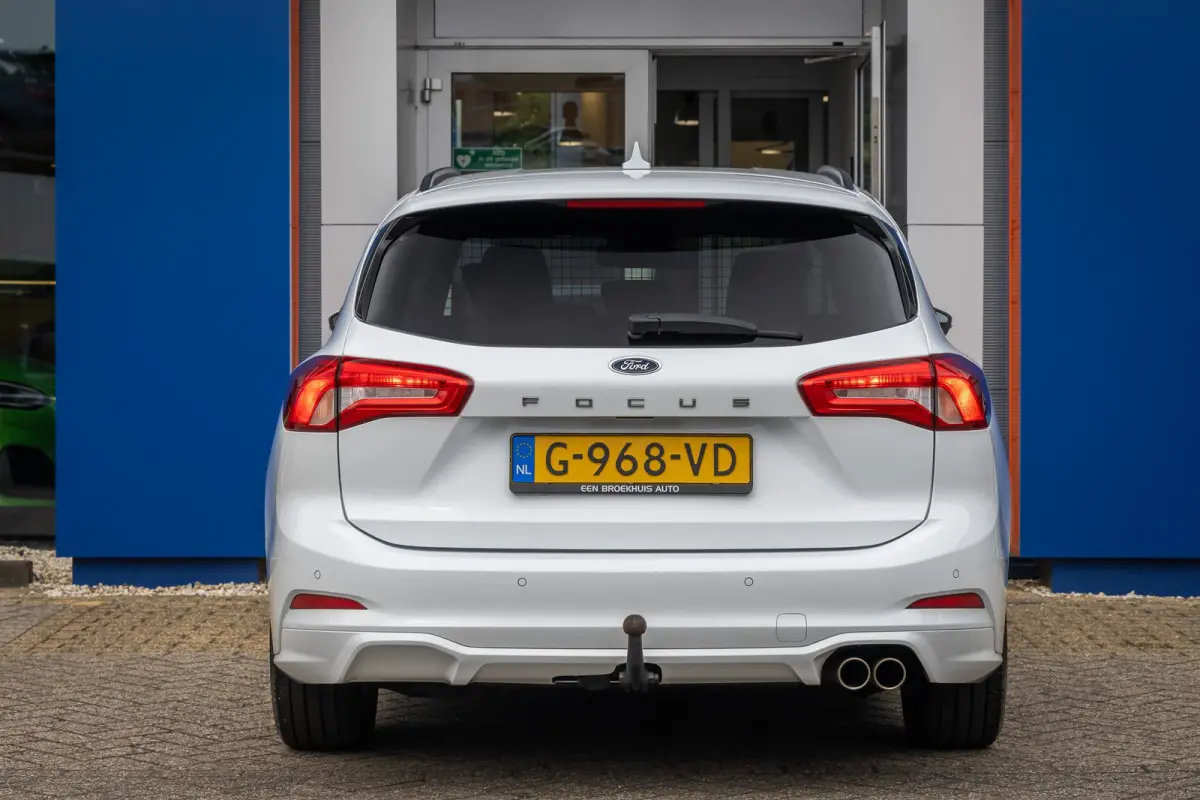 1.0 EcoBoost ST Line Business | Trekhaak | Apple Carplay/Android Auto | Parkeersensoren Voor/Achter | Lane Asist | | Apple Carplay/Android Auto|telefoonintegratie premium | Parkeersensor ach