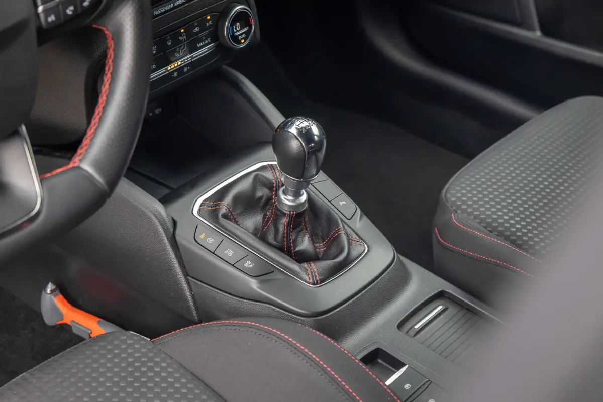 1.0 EcoBoost ST Line Business | Trekhaak | Apple Carplay/Android Auto | Parkeersensoren Voor/Achter | Lane Asist | | Apple Carplay/Android Auto|telefoonintegratie premium | Parkeersensor ach