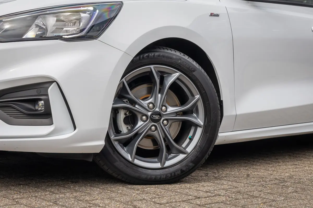 1.0 EcoBoost ST Line Business | Trekhaak | Apple Carplay/Android Auto | Parkeersensoren Voor/Achter | Lane Asist | | Apple Carplay/Android Auto|telefoonintegratie premium | Parkeersensor ach