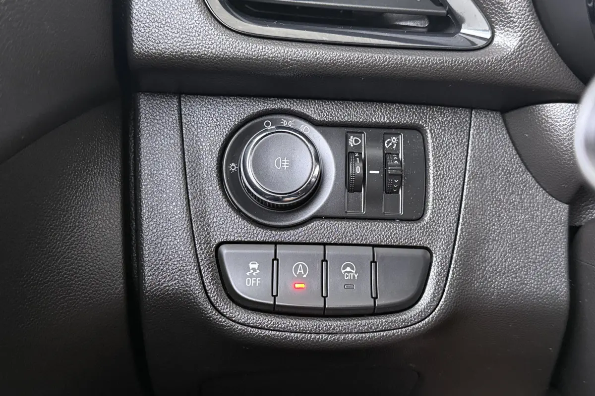1.0 ecoFLEX Edition Cruise Bluetooth Airco
