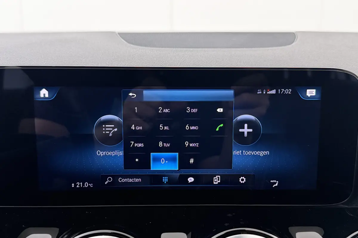 250 Business Solution Luxury 67 kWh (SOH 94%) Sfeerverlichting Camera Cruise