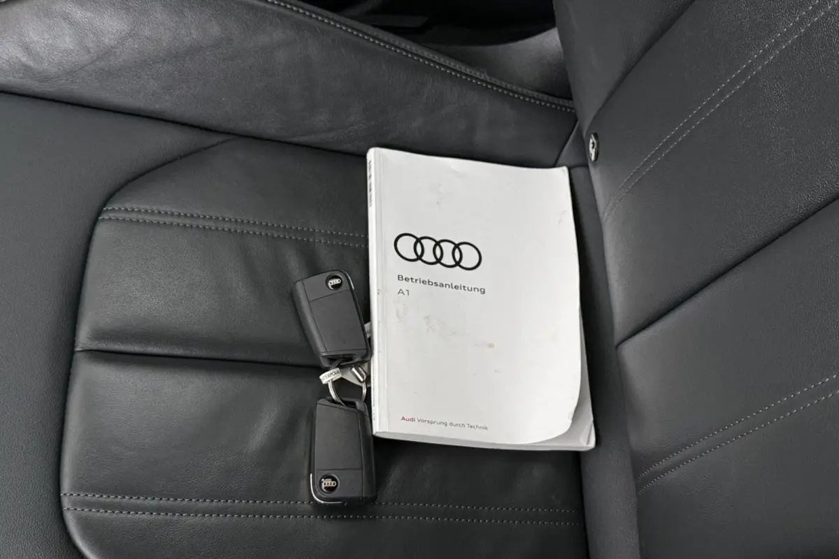 30 111PK Aut TFSI S-Line Black Ed. Leder Ad.Cruise Sonos-Audio