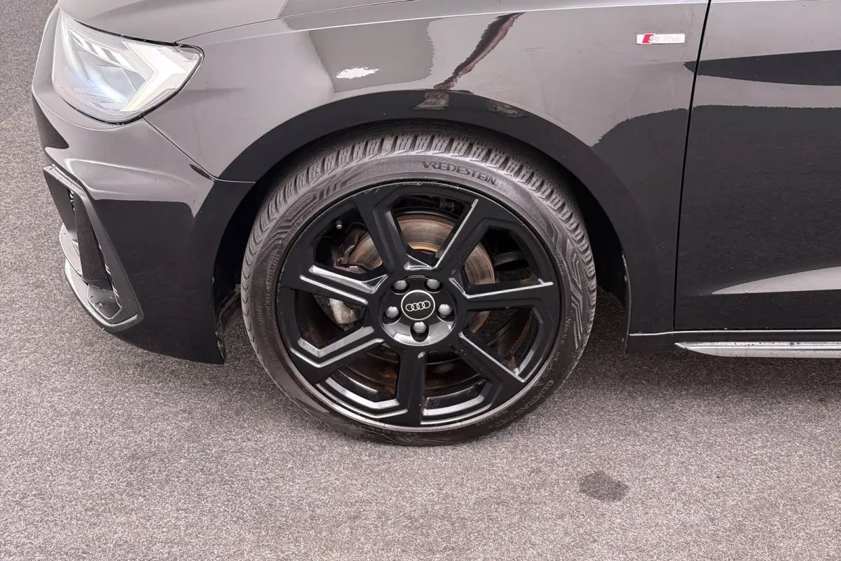 30 111PK Aut TFSI S-Line Black Ed. Leder Ad.Cruise Sonos-Audio