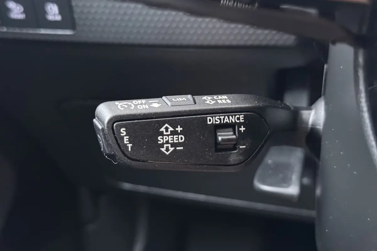 30 111PK Aut TFSI S-Line Black Ed. Leder Ad.Cruise Sonos-Audio