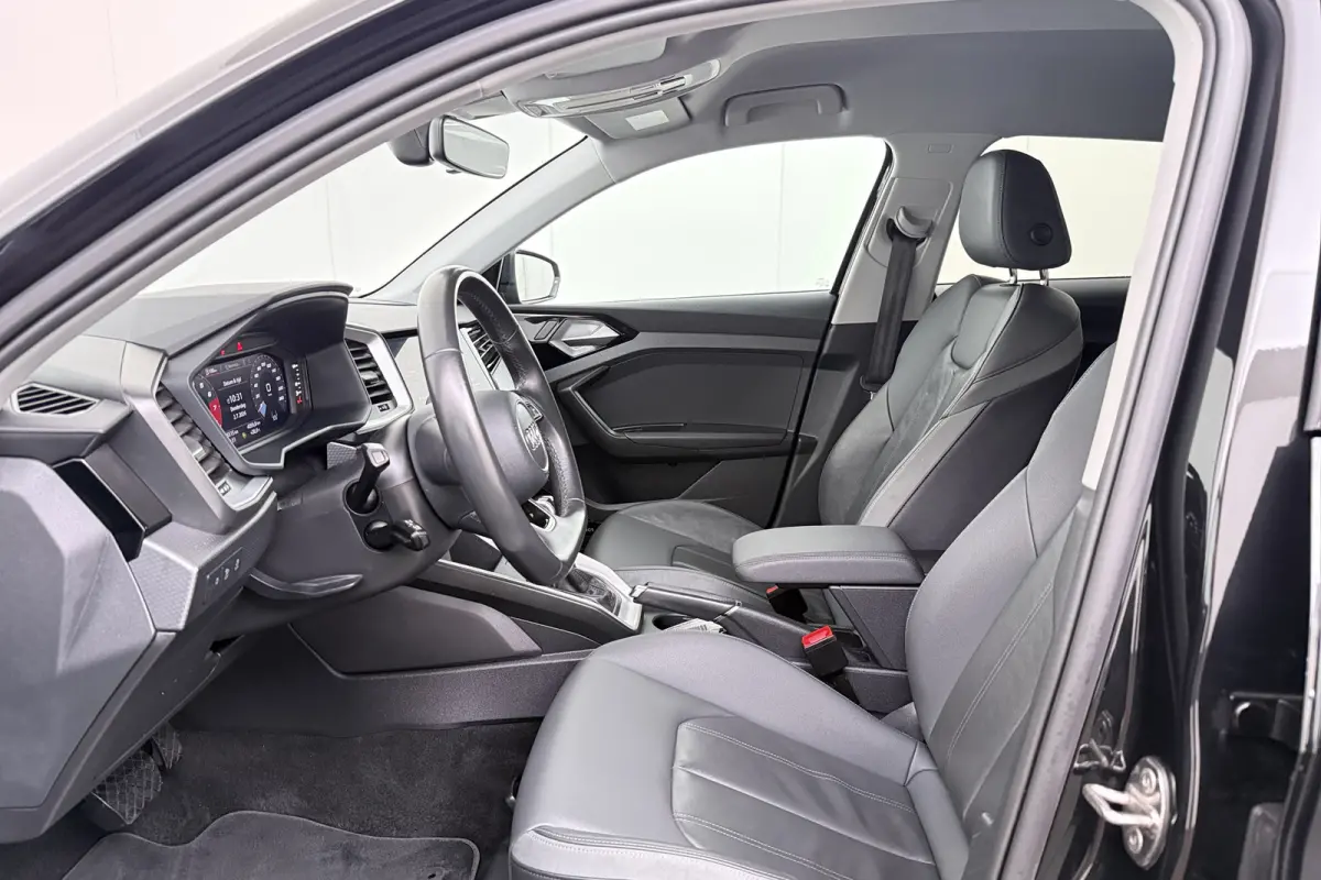 30 111PK Aut TFSI S-Line Black Ed. Leder Ad.Cruise Sonos-Audio