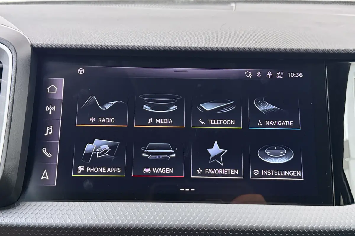 30 111PK Aut TFSI S-Line Black Ed. Leder Ad.Cruise Sonos-Audio