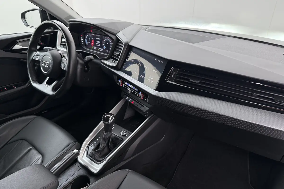 30 111PK Aut TFSI S-Line Black Ed. Leder Ad.Cruise Sonos-Audio