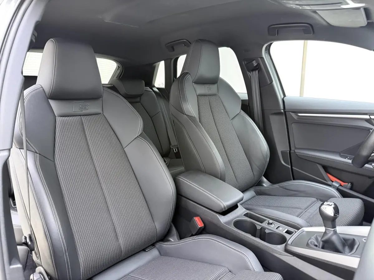 30 TFSI S edition | Keyless | S-line | Apple Carplay | Cruise Control |