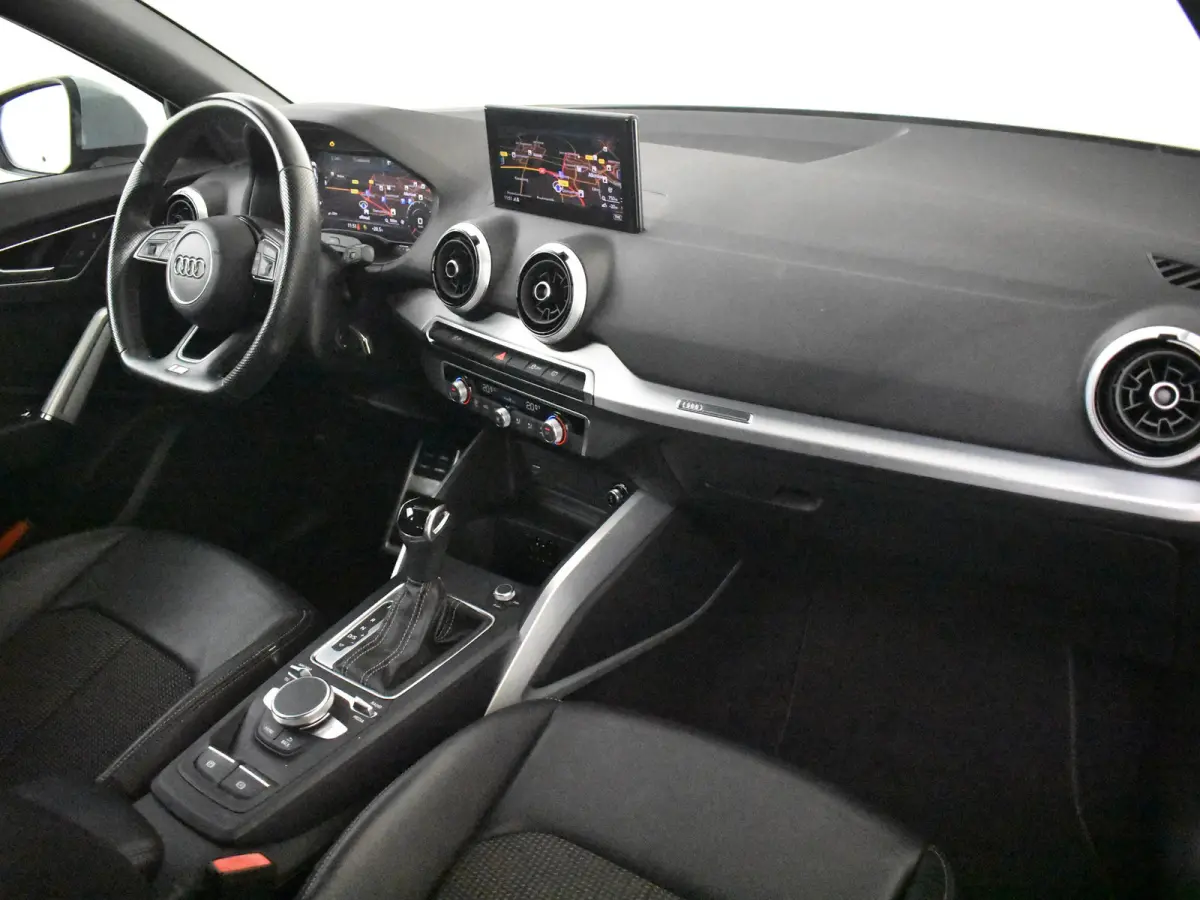 35 TFSI 7-DSG S Edition l S-Line In en Exterieur l Virtual Cockpit l Climate Control l Cr Control l Navigatie | Parkeersensoren v + a l