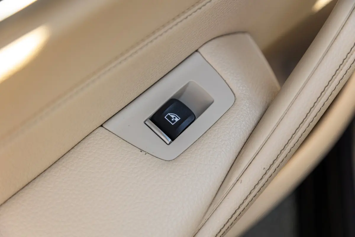 520i High Executive I Comfort I Hud I Panoramadak I Keurige nette auto