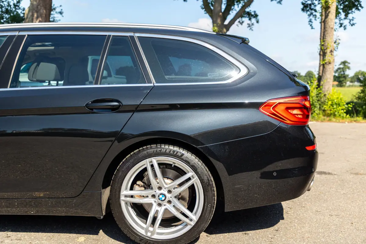 520i High Executive I Comfort I Hud I Panoramadak I Keurige nette auto