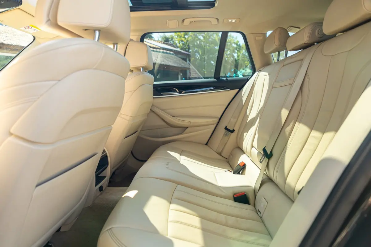520i High Executive I Comfort I Hud I Panoramadak I Keurige nette auto