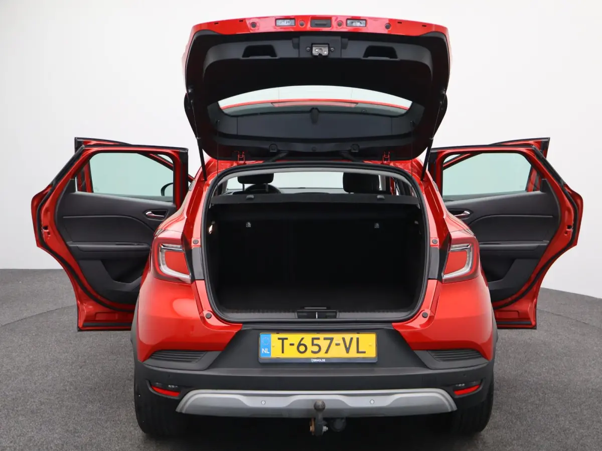 evolution E-Tech hybrid 145 | Trekhaak | Parkeercamera | Navigatie |