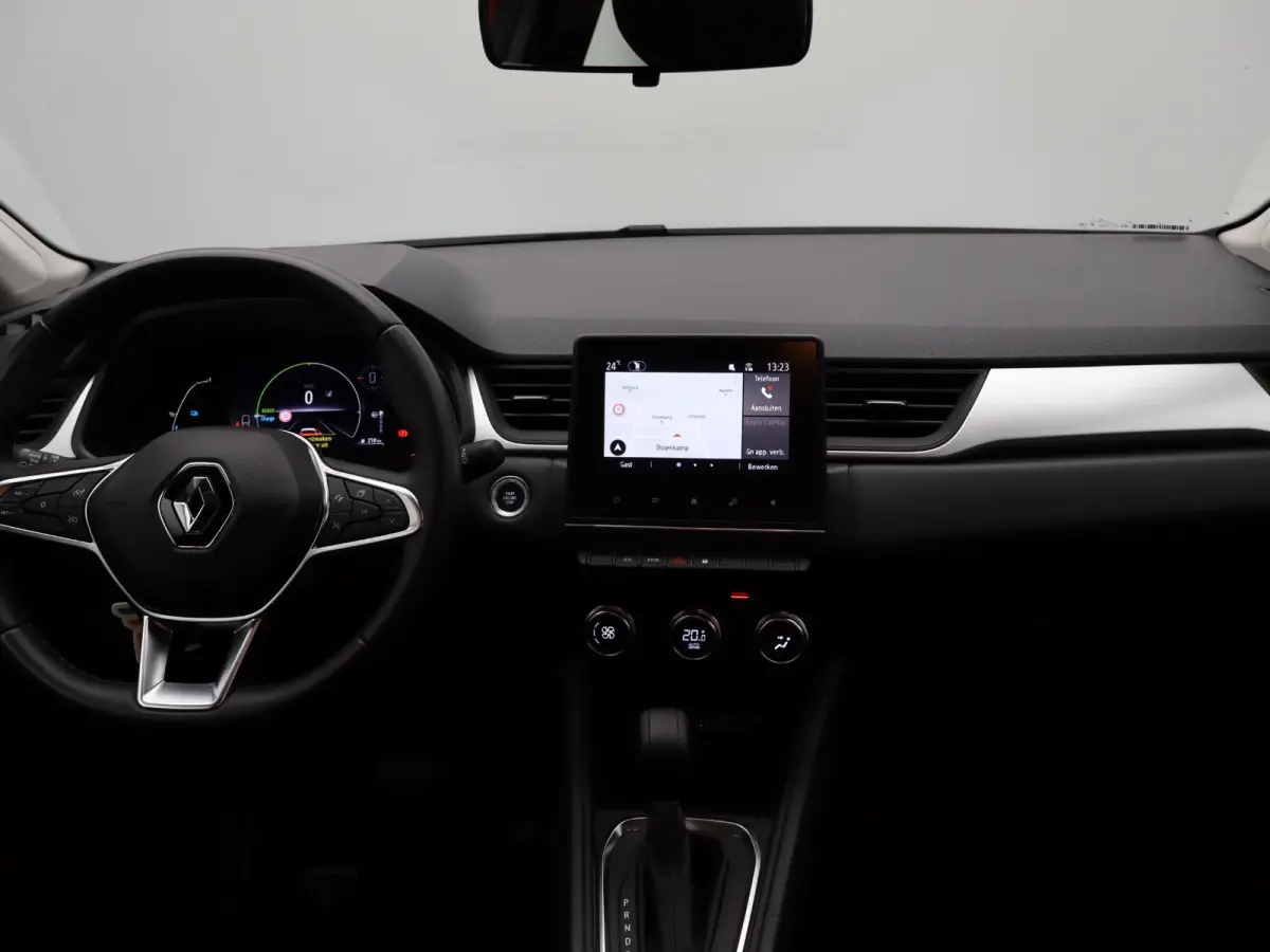 evolution E-Tech hybrid 145 | Trekhaak | Parkeercamera | Navigatie |