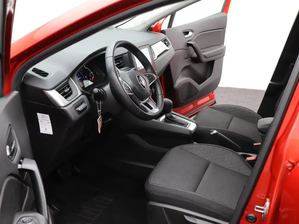 evolution E-Tech hybrid 145 | Trekhaak | Parkeercamera | Navigatie |