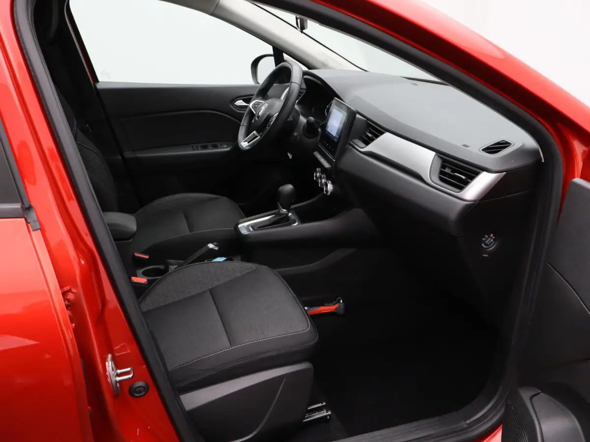 evolution E-Tech hybrid 145 | Trekhaak | Parkeercamera | Navigatie |