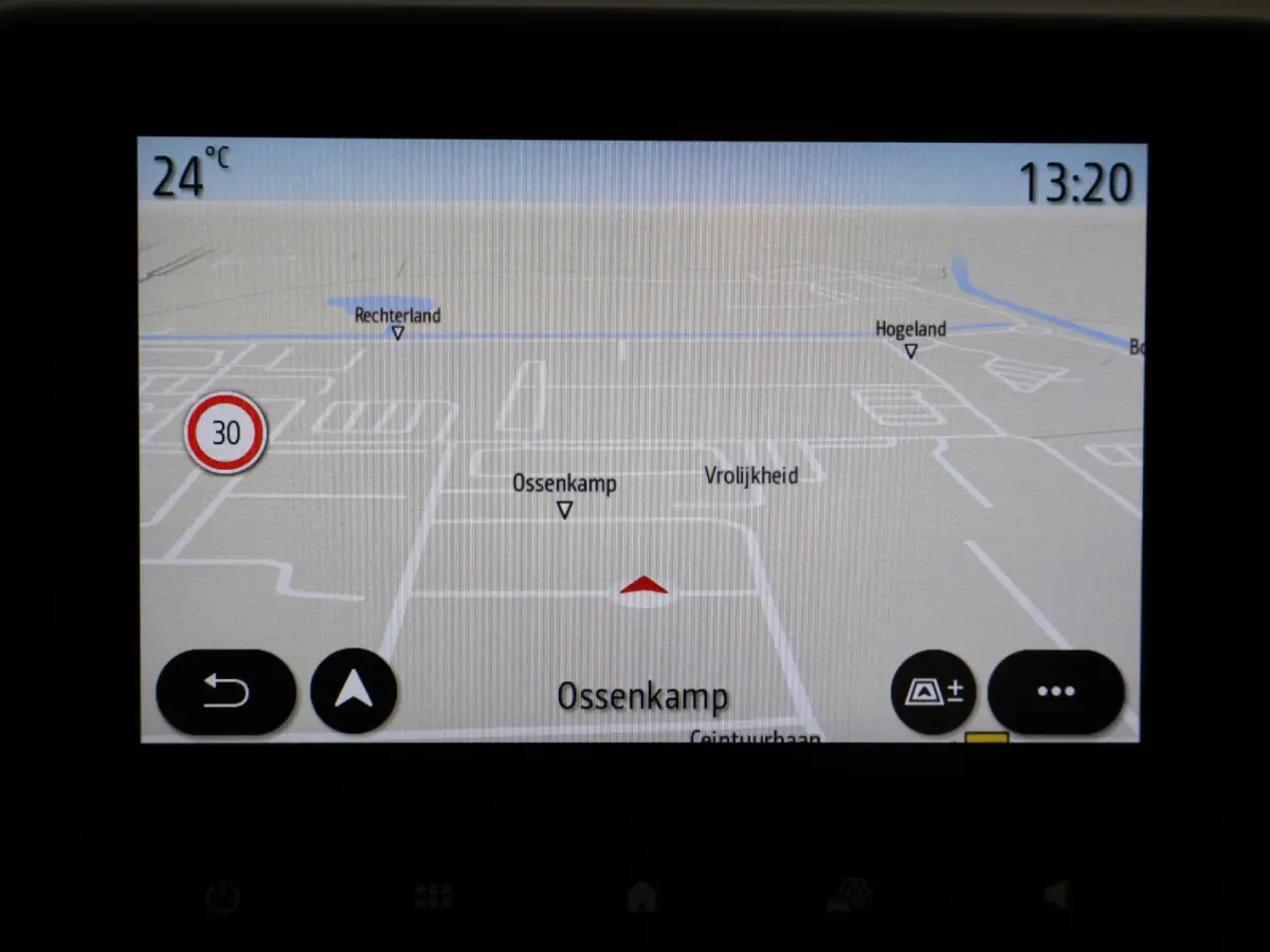 evolution E-Tech hybrid 145 | Trekhaak | Parkeercamera | Navigatie |