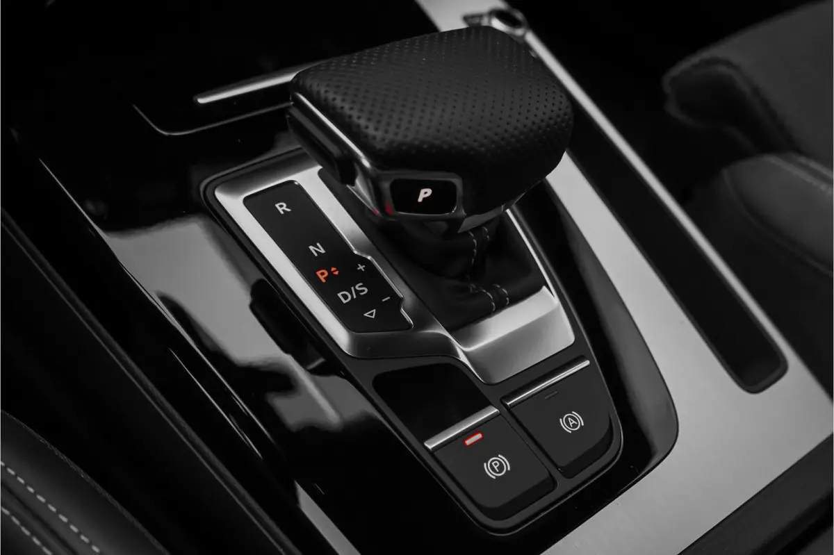 55 TFSI e S-Line Luchtvering ACC B&O Black Pack Trekhaak
