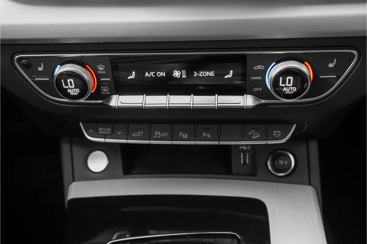 55 TFSI e S-Line Luchtvering ACC B&O Black Pack Trekhaak