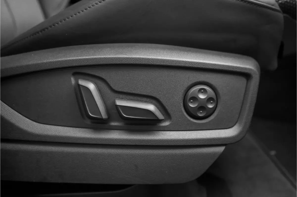 55 TFSI e S-Line Luchtvering ACC B&O Black Pack Trekhaak