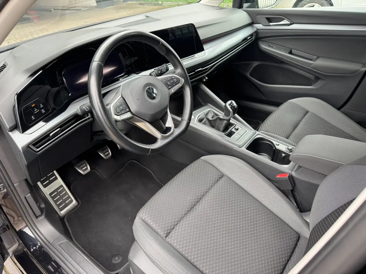 1.5 TSI Style | ALL-SEASON BANDEN | Met o.a. adaptive cruise, climate, achteruitrijcamera, stoelverwarming en PDC!