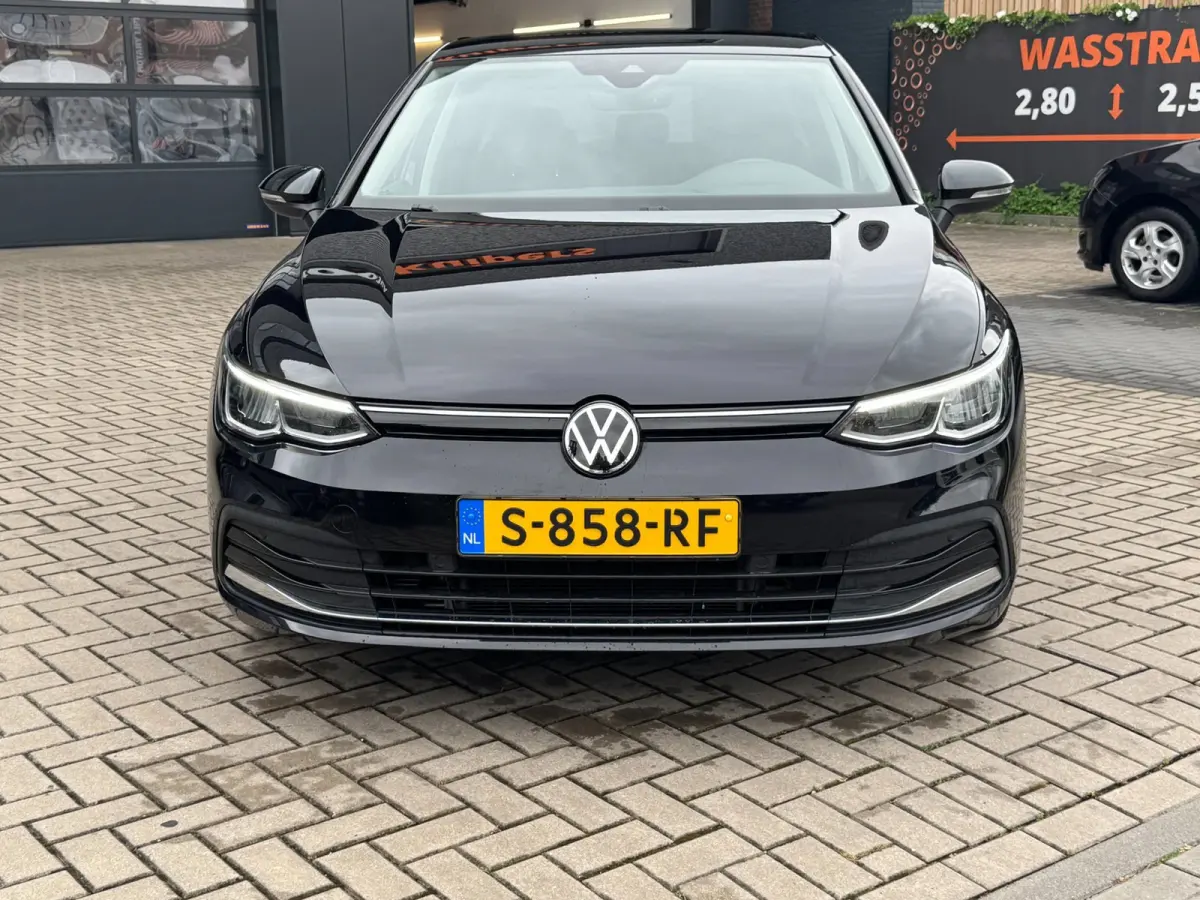 1.5 TSI Style | ALL-SEASON BANDEN | Met o.a. adaptive cruise, climate, achteruitrijcamera, stoelverwarming en PDC!