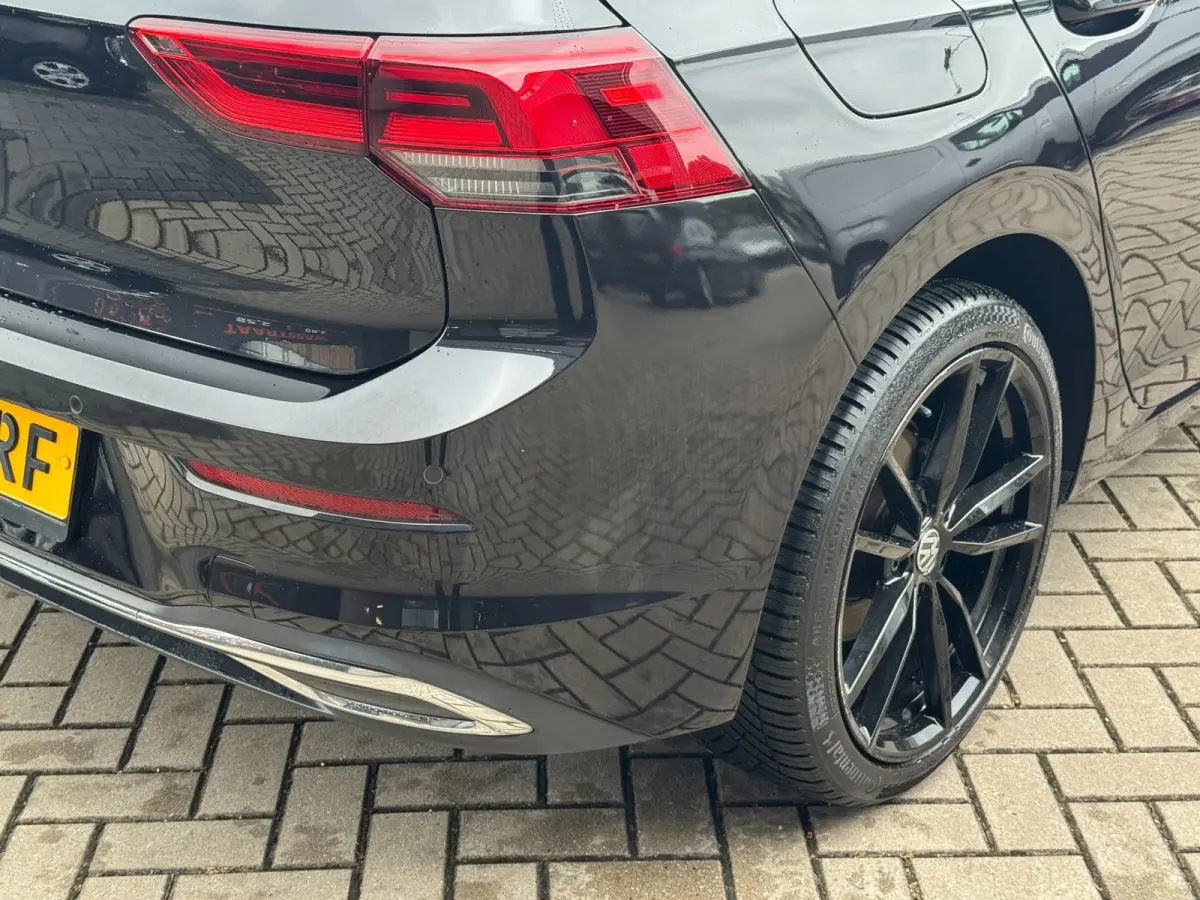 1.5 TSI Style | ALL-SEASON BANDEN | Met o.a. adaptive cruise, climate, achteruitrijcamera, stoelverwarming en PDC!