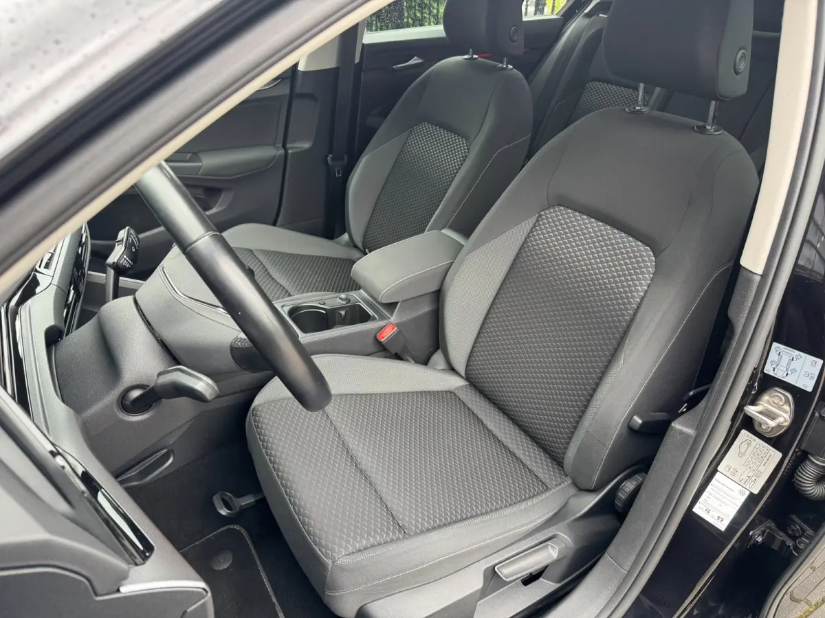 1.5 TSI Style | ALL-SEASON BANDEN | Met o.a. adaptive cruise, climate, achteruitrijcamera, stoelverwarming en PDC!