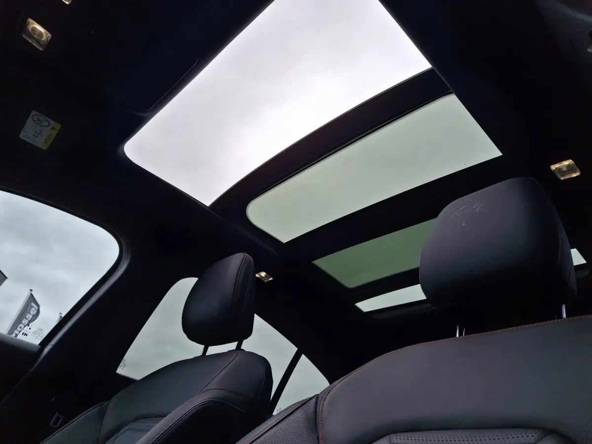 1.0 EcoBoost Hybrid ST Line X | Automaat | Leder | Pano | Winterpack | Adaptive Cruise | Blind Spot | Elektrische Stoelen | Camera |