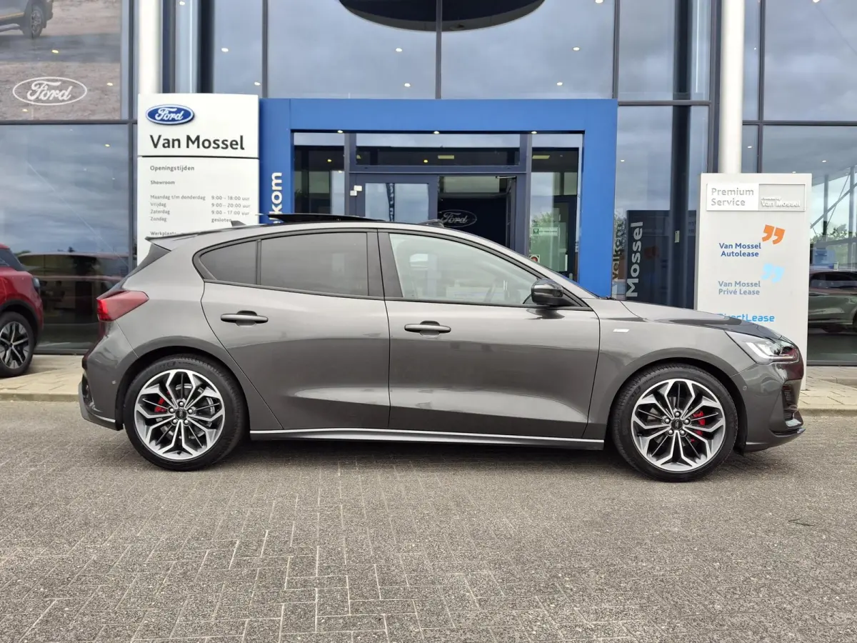 1.0 EcoBoost Hybrid ST Line X | Automaat | Leder | Pano | Winterpack | Adaptive Cruise | Blind Spot | Elektrische Stoelen | Camera |