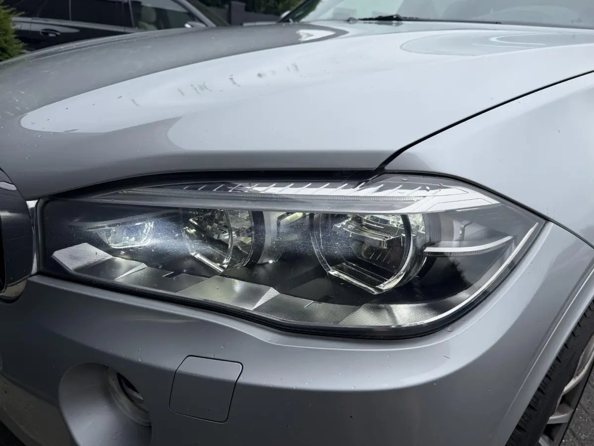 xDrive30d High Executive M-Sport | Panoramadak | 360* Camera | Harmon Kardon | Elektrische Achterklep | Elektrische Trekhaak |