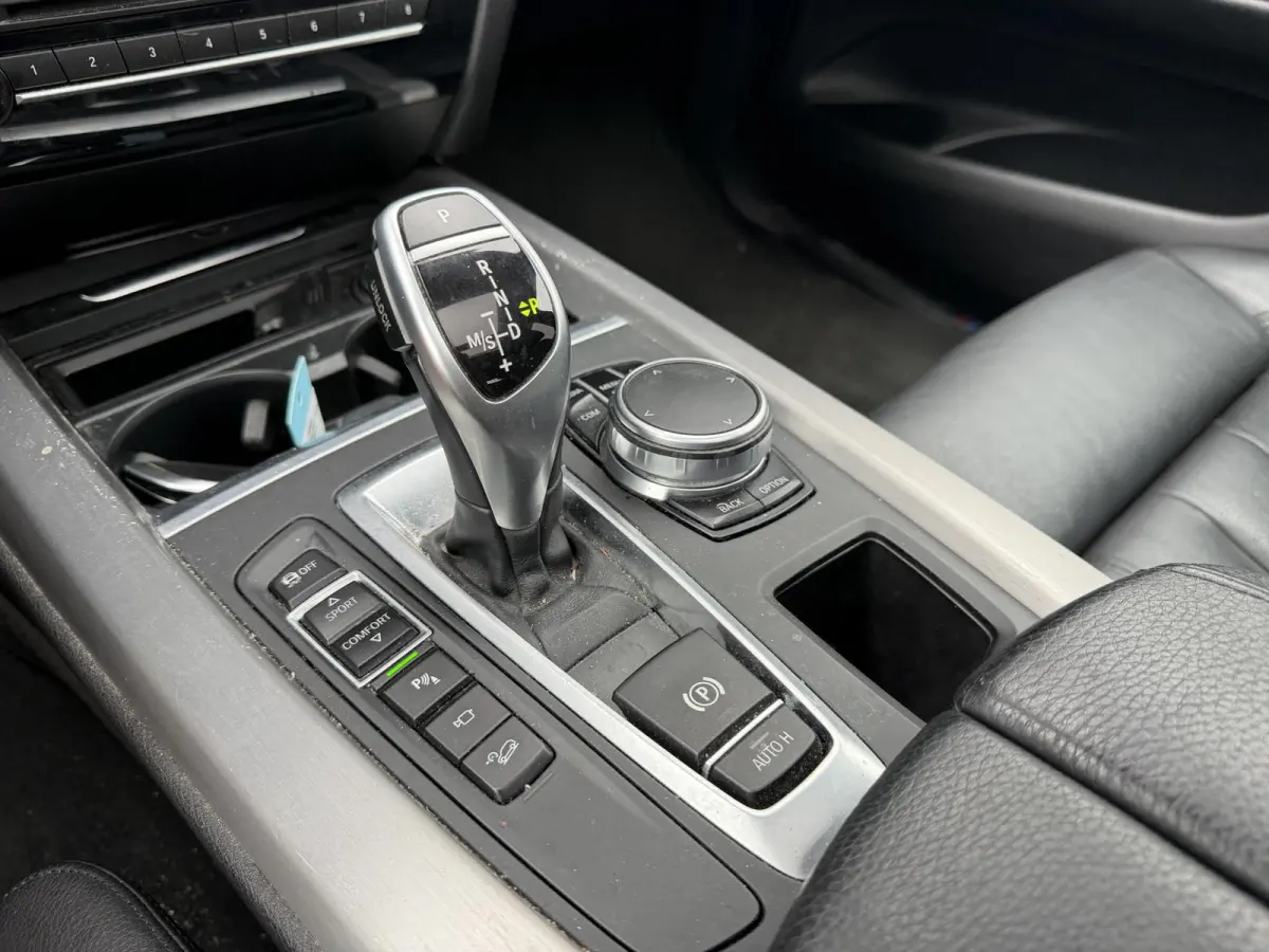 xDrive30d High Executive M-Sport | Panoramadak | 360* Camera | Harmon Kardon | Elektrische Achterklep | Elektrische Trekhaak |