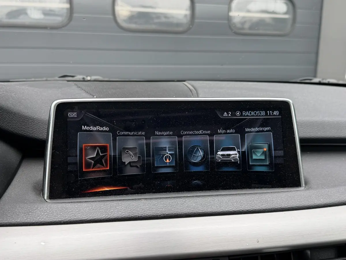 xDrive30d High Executive M-Sport | Panoramadak | 360* Camera | Harmon Kardon | Elektrische Achterklep | Elektrische Trekhaak |