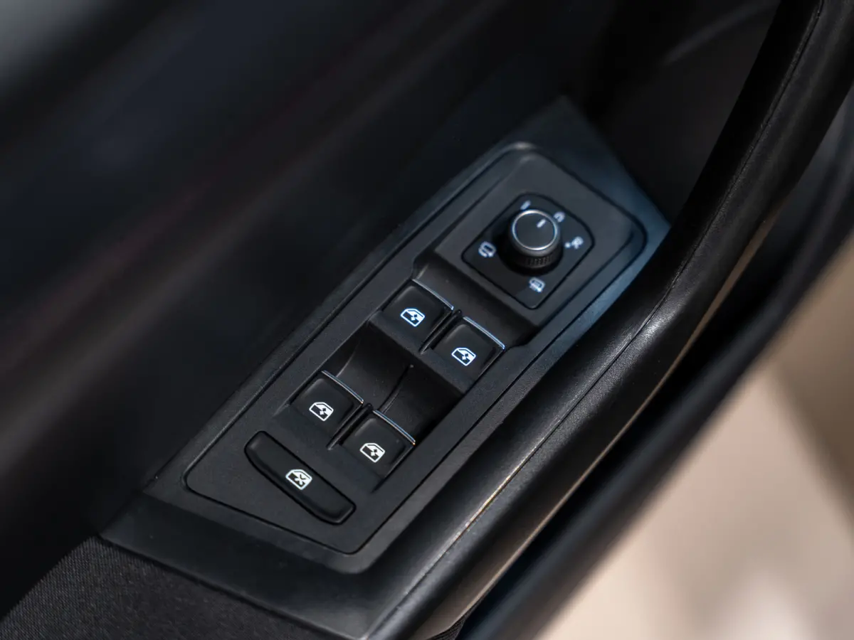 1.5 TSI 150PK DSG Sport, Voll Led, Virtual Cockpit, Apple Carplay, Cam, ACC, Clima, Private Glas, Voll Onderhoud