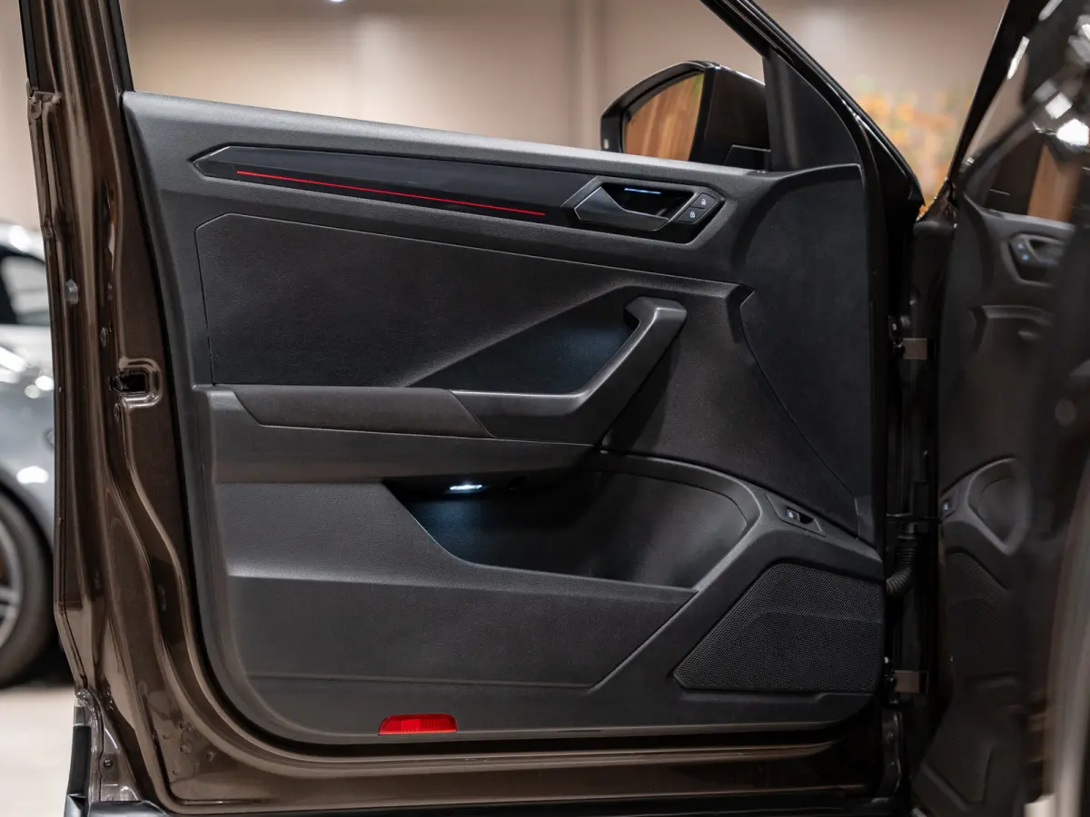 1.5 TSI 150PK DSG Sport, Voll Led, Virtual Cockpit, Apple Carplay, Cam, ACC, Clima, Private Glas, Voll Onderhoud