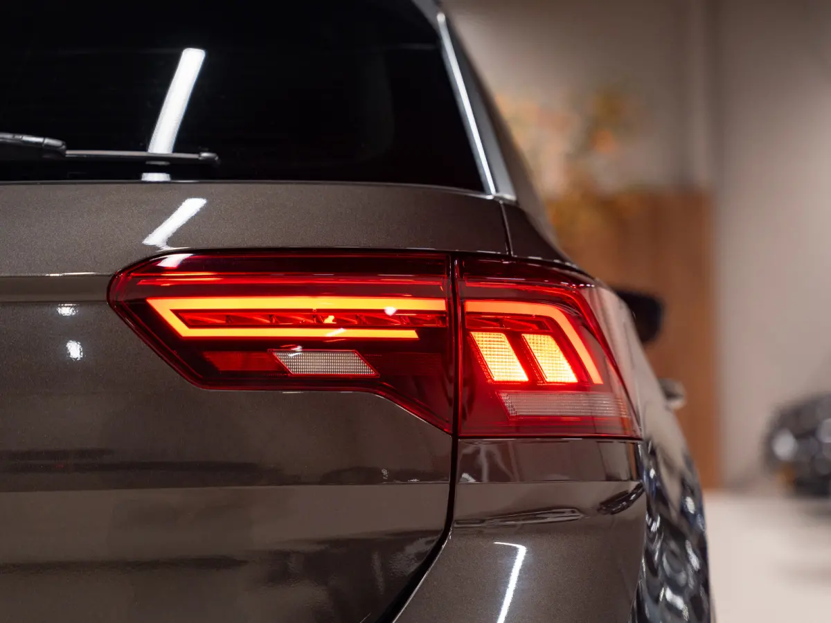 1.5 TSI 150PK DSG Sport, Voll Led, Virtual Cockpit, Apple Carplay, Cam, ACC, Clima, Private Glas, Voll Onderhoud