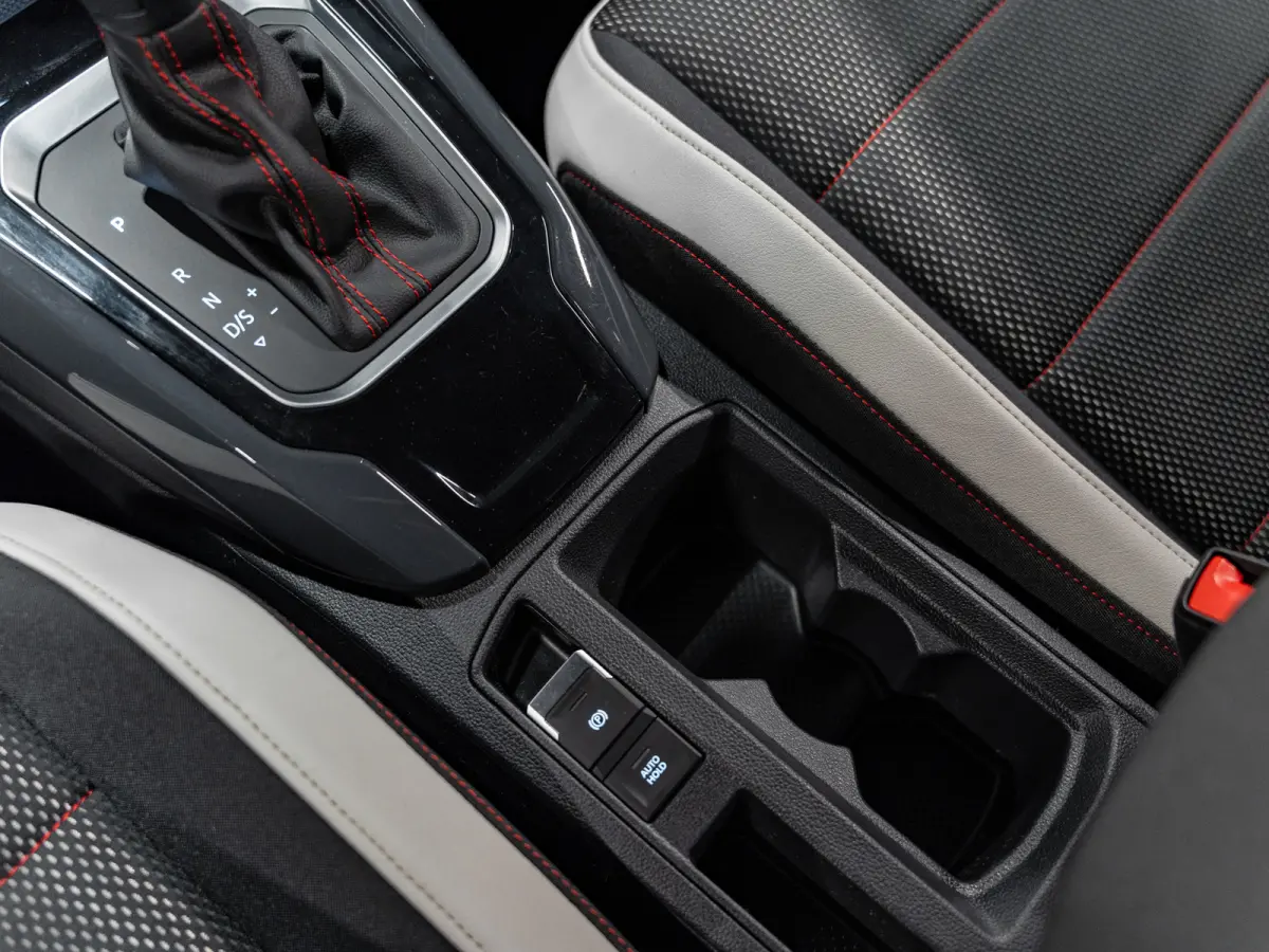 1.5 TSI 150PK DSG Sport, Voll Led, Virtual Cockpit, Apple Carplay, Cam, ACC, Clima, Private Glas, Voll Onderhoud
