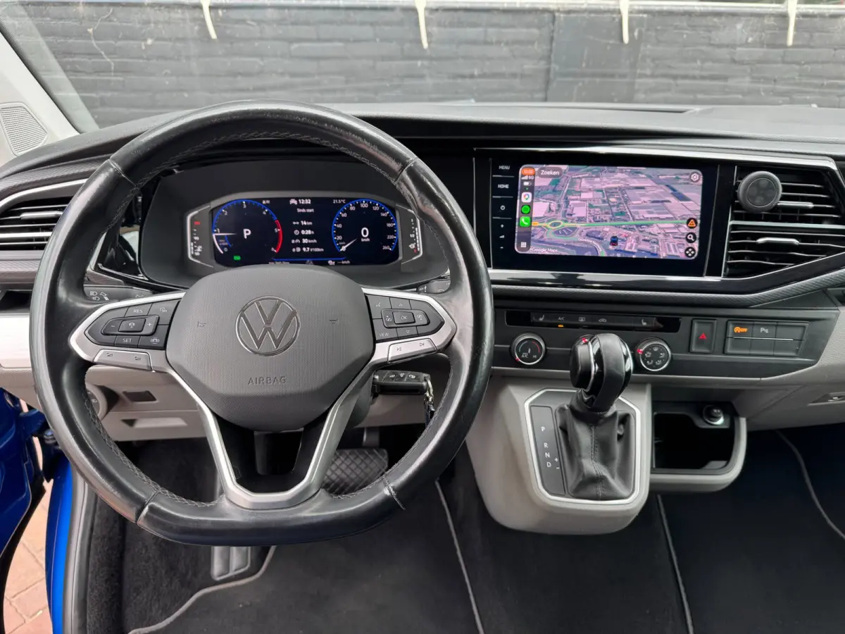 2.0 TDI L2H1 30 DC Bulli **CAMERA + CRUISE + 2x SCHUIFDEUR + STOELVERW**