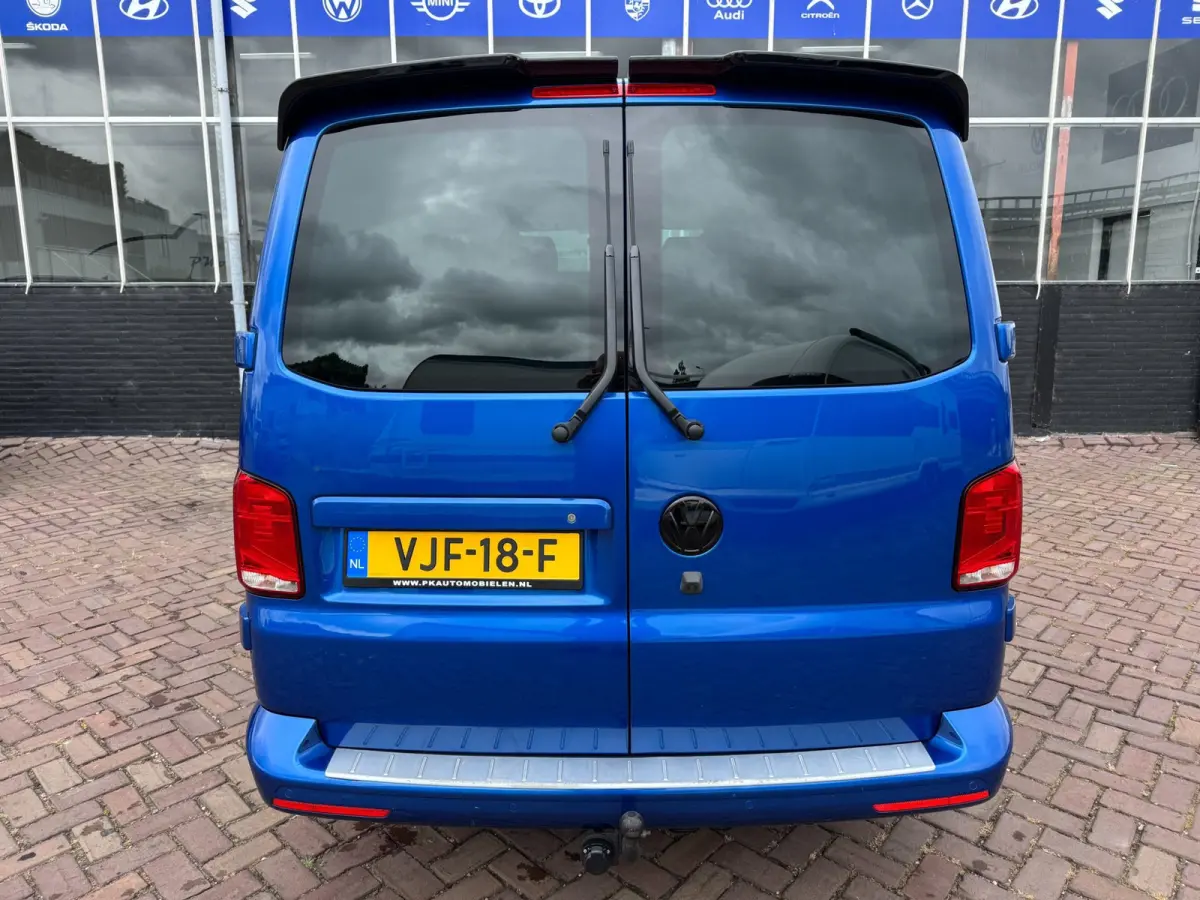 2.0 TDI L2H1 30 DC Bulli **CAMERA + CRUISE + 2x SCHUIFDEUR + STOELVERW**