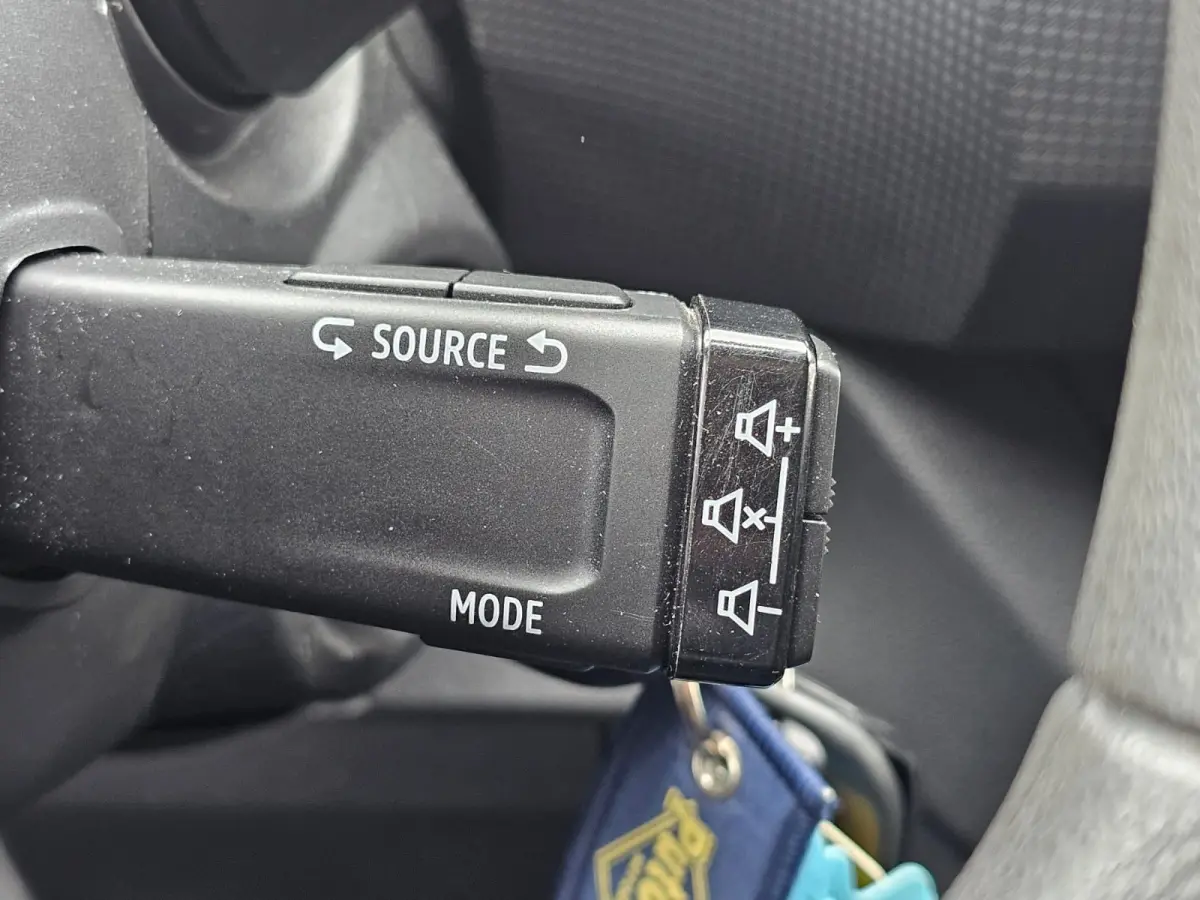 2.0 dCi 150PK T29 L1H1 Comfort | Automaat | LED | Trekhaak | Navi | Camera | PDC | App-Connect |