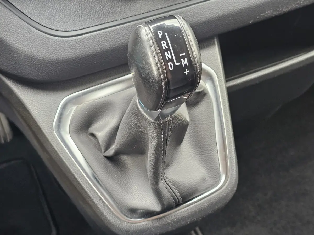 2.0 dCi 150PK T29 L1H1 Comfort | Automaat | LED | Trekhaak | Navi | Camera | PDC | App-Connect |