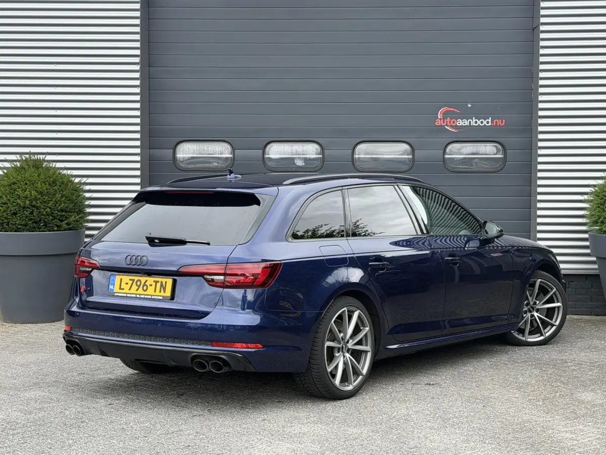 3.0 TFSI S4 quattro Pro Line Plus | Camera | Bang & Olufsen | Carbon | Elektrische Trekhaak | Elektrische Achterklep |