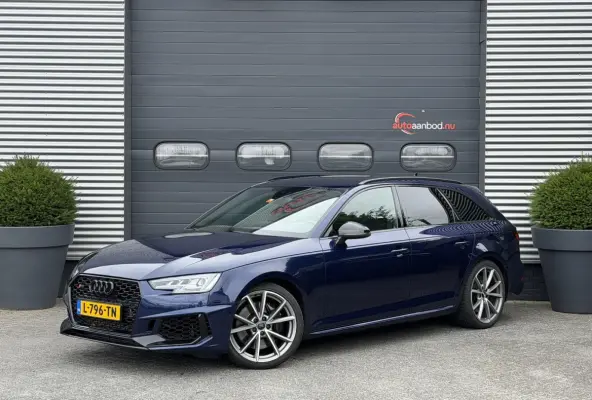 3.0 TFSI S4 quattro Pro Line Plus | Camera | Bang & Olufsen | Carbon | Elektrische Trekhaak | Elektrische Achterklep |
