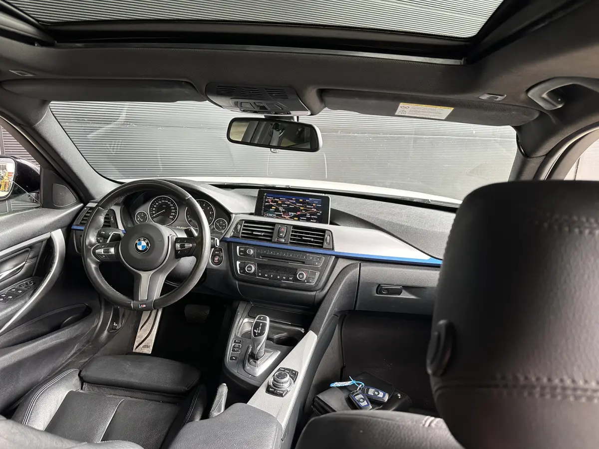 328i | M-SPORT | NL-Auto | PANODAK | LEER | SportAUT