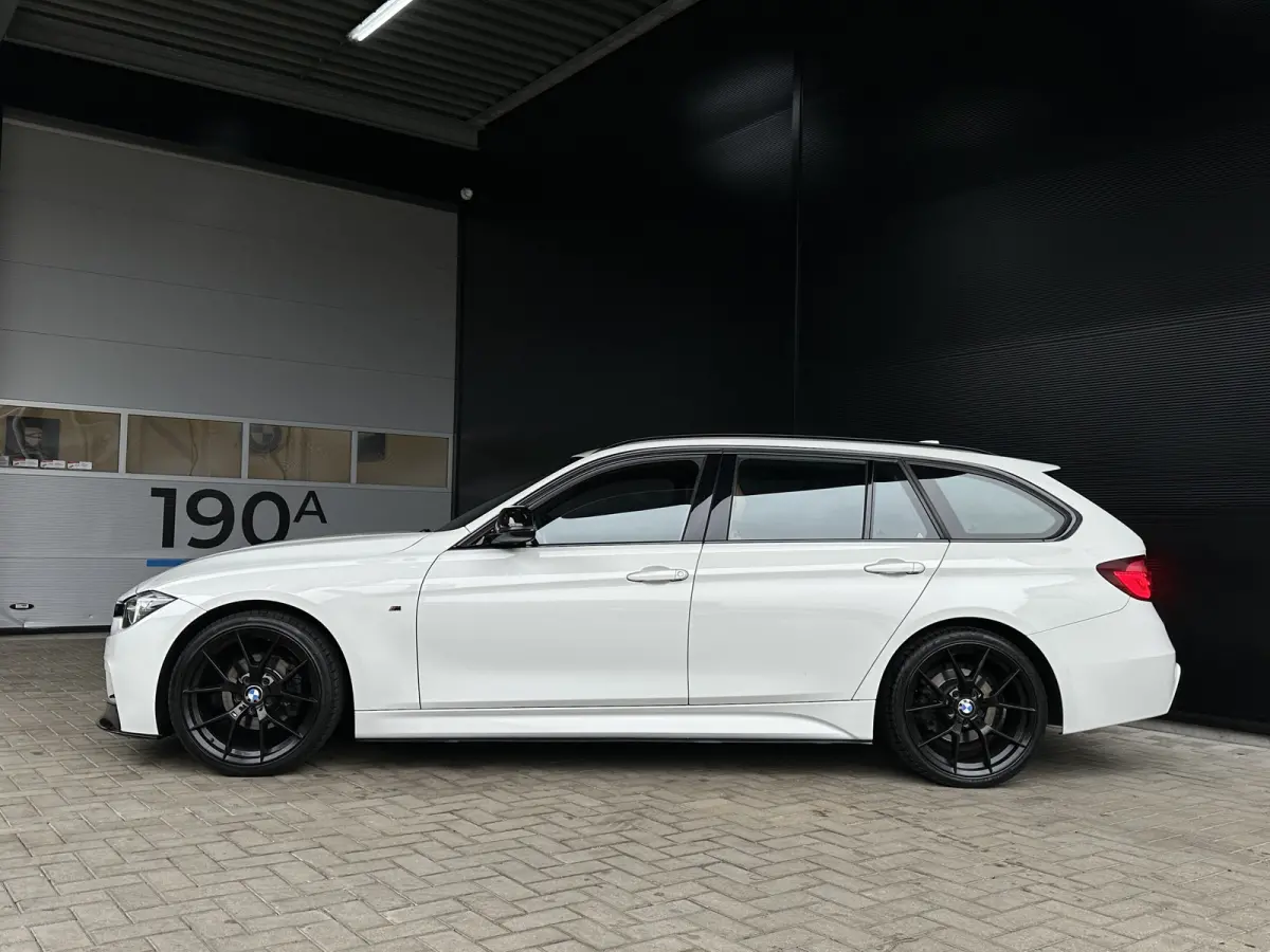 328i | M-SPORT | NL-Auto | PANODAK | LEER | SportAUT